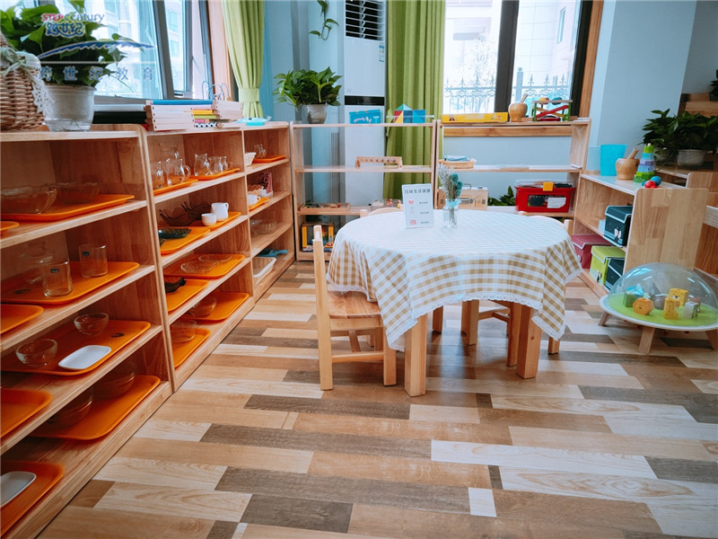 幼儿园联盟跨世纪四年后，“她”说作为大家庭一员真的自豪和光荣