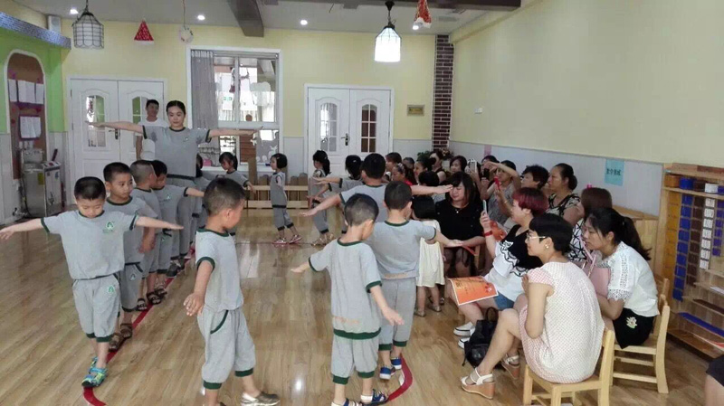幼儿园招生规模1年实现五倍增，她究竟做了什么？