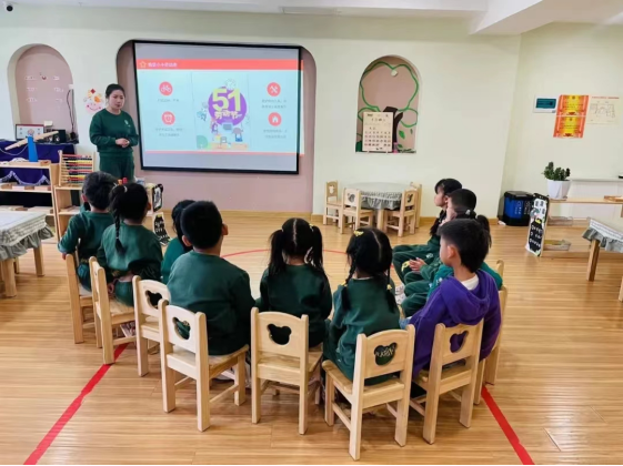 甘肃银川跨世纪幼儿园：“快乐劳动，传承美德”五一劳动节主题活动