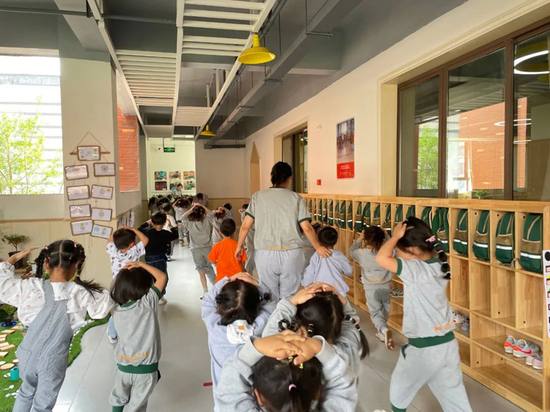 四川城北跨世纪幼儿园：防震减灾，安全“童”行——防震减灾主题活动